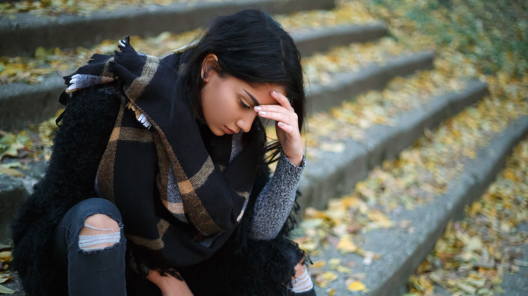 Young woman in need of help from an opioids drug rehab center at a heroin addiction rehab in jacksonville fl