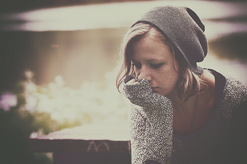 Woman wondering is is this is what opioid addiction is like